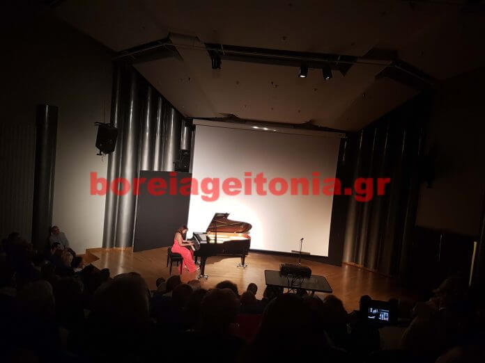 Χαμός στο ρεσιτάλ πιάνου από τη σολίστ Μιμή Ρουφογάλη