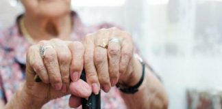 81 χρονών η γυναίκα που αυτοκτόνησε στον Χολαργό