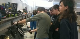 Εκπαιδευτικό πρόγραμμα “Συναρμολογώντας τον υπολογιστή Quest” Συμμετοχή των σχολείων του Δήμου Παπάγου - Χολαργού στο Εκπαιδευτικό πρόγραμμα "Συναρμολογώντας τον υπολογιστή Quest"