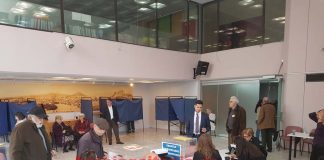 Ψηφοφορία για αρχηγό κεντροαριστεράς