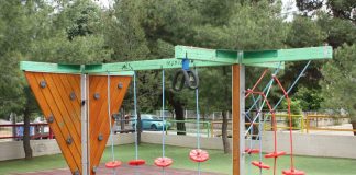 Προμήθεια νέων οργάνων και τοποθέτηση δαπέδων ασφαλείας σε παιδικές χαρές Προμήθεια νέων οργάνων και τοποθέτηση δαπέδων ασφαλείας σε παιδικές χαρές
