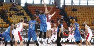Ιστορική εμφάνιση και ήττα 88-78 από τον Ολυμπιακό στην Πρεμιέρα