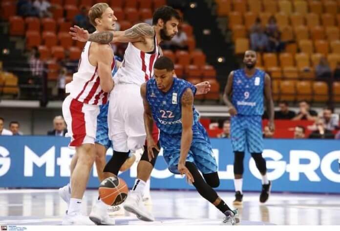 ΛΟΒ: “ΝΑ ΓΕΜΙΣΕΙ Ο ΚΟΣΜΟΣ ΤΟ ΓΗΠΕΔΟ ΚΑΙ ΝΑ ΦΩΝΑΞΕΙ ΟΣΟ ΠΙΟ ΔΥΝΑΤΑ ΜΠΟΡΕΙ”