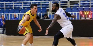 Ο Χολαργός ηττήθηκε από την ΑΕΚ με 91-88 στο ΟΑΚΑ Ο Χολαργός ηττήθηκε από την ΑΕΚ με 91-88 στο ΟΑΚΑ