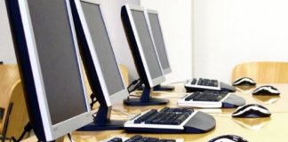 Νέο τεχνολογικό εξοπλισμό στα σχολεία Παπάγου – Χολαργού