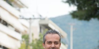 Την Δευτέρα η φωτογράφηση της παράταξης του Ηλία Αποστολόπουλου Την δευτέρα η φωτογράφηση της παράταξης του Ηλία Αποστολόπουλου