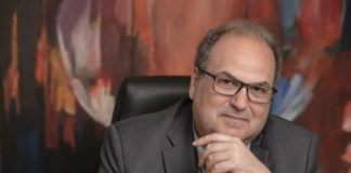 Οι πρώτες δηλώσεις του δήμαρχου Χαλανδρίου Σίμου Ρούσου Οι πρώτες δηλώσεις του δήμαρχου Χαλανδρίου Σίμου Ρούσου