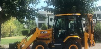 Νέος εκσκαφέας: Παράδοση στον δήμο Παπάγου – Χολαργού Νέος εκσκαφέας: Παράδοση στον δήμο Παπάγου - Χολαργού