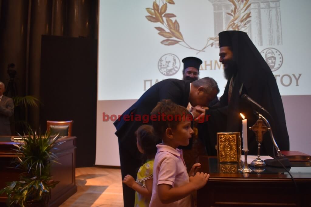 Ηλίας Αποστολόπουλος : Δείτε την ορκωμοσία του Δημάρχου