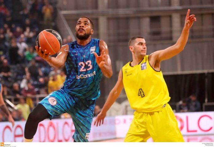 Τζαβόντε Χόκινς Χολαργός: Πάει Γερμανία