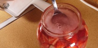 Η πιο εύκολη συνταγή για λικέρ από φράουλες