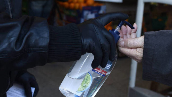 Κηφισιά Στη φυλακή ο αστυνομικός για τη δολοφονία των δύο γυναικών-boreiageitonia2303 (2)