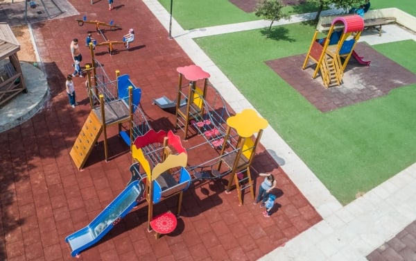 Δήμος Παπάγου-Χολαργού-Ανοίγουν τις πόρτες τους οι Παιδικές Χαρές-boreiageitonia050620