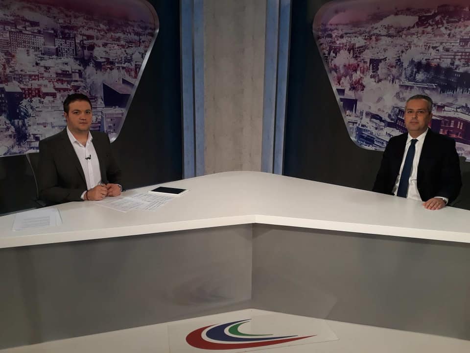 Ηλίας Αποστολόπουλος: Καλεσμένος στο Attica Tv ο δήμαρχος