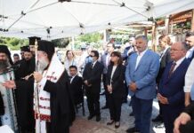 Επιμνημόσυνη Δέηση στο Μάτι: Παρουσία της Προέδρου της Δημοκρατίας και του Περιφερειάρχη Αττικής