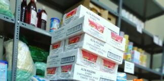 Κοινωνικό Παντοπωλείο: Δωρεά τροφίμων από τους ‘Φίλους της Θένιας’