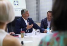 Περιφέρεια: Συνάντηση με συμβασιούχους ορισμένου χρόνου είχε ο Γ. Πατούλης