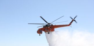 Φωτιά Βάρη: Υπο έλεγχο τέθηκε η πυρκαγιά