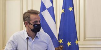 Κορωνοϊός: Έρχονται αυστηρότερα μέτρα μετά την έκρηξη κρουσμάτων