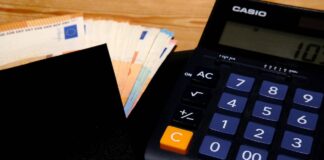 Φορολογικές δηλώσεις: Πότε λήγει η προθεσμία υποβολής