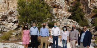 Πεντελικό Όρος: Επίσκεψη Υπουργού Περιβάλλοντος