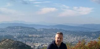 Ηλίας Αποστολόπουλος: Η βόλτα του δημάρχου στον Υμηττό με την οικογένεια του.