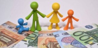 Επίδομα τέκνων: Υπολογίστε πόσα θα παίρνετε.