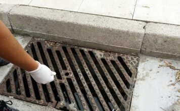 Δήμο Βριλησσίων: Καθαρισμός Φρεατίων Υδροσυλλογής Όμβριων Υδάτων.