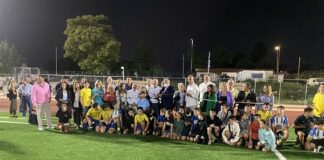 Νέος χλοοτάπητας στο γήπεδο ποδοσφαίρου Χολαργού μετά από σχεδόν 20 χρόνια.