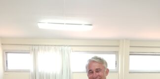 Δημήτρης Οικονόμου: Εύχομαι μια καλή και γόνιμη θητεία στη δημοτική αρχή και στον Ηλία Αποστολόπουλο.