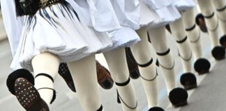 Στρατιωτική παρέλαση στην Αθήνα