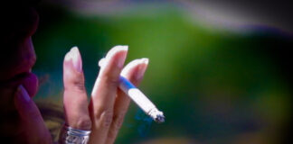 ΣΥΝΕΡΓΑΣΙΑ JTI ΚΑΙ ΑΑΔΕ ΓΙΑ ΤΗΝ ΑΝΤΙΜΕΤΩΠΙΣΗ ΤΟΥ ΠΑΡΟΝΟΜΟΥ ΕΜΠΟΡΙΟΥ ΚΑΠΝΙΚΩΝ