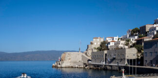 Ύδρα: Το νησί που σταματά τον χρόνο