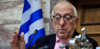 Καθιέρωση της 9ης Φεβρουαρίου ως «Παγκόσμιας Ημέρας Ελληνικής Γλώσσας»