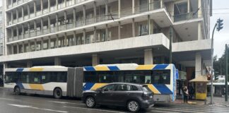 Σοβαρό τροχαίο με τραυματίες στην Λεωφόρο Συγγρού τώρα