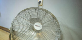 Προστασία από τον Καύσωνα: Οδηγός για την Υγεία και Ασφάλεια