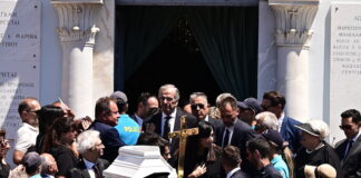 Καλό ταξίδι, Λένα – Όταν ο χρόνος σταματά