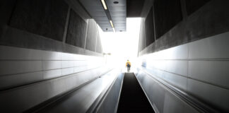 «Σταμάτα να κυνηγάς. Μάθε τι σημαίνει δύναμη»