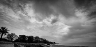 Αλλάζει ο Καιρός: Τοπικοί Όμβροι και Πτώση Θερμοκρασίας την Πέμπτη