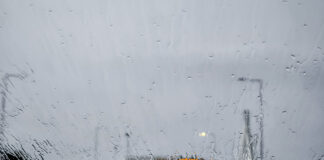 Βροχές και καταιγίδες στην Πελοπόννησο – Τοπικά έντονα φαινόμενα