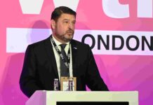 Ο Νίκος Χαρδαλιάς Προβάλλει την Αττική στη WTM London 2025