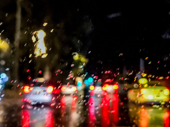 ΝΥΧΤΕΡΙΝΗ ΒΡΟΧΗ (ΓΙΩΡΓΟΣ ΚΟΝΤΑΡΙΝΗΣ/EUROKINISSI)