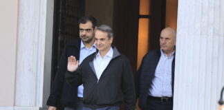 Παραμένουν οι αρχηγοί μετά τη συνεδρίαση του ΚΥΣΕΑ