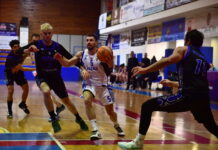 Επίδειξη δύναμης από τον Παπάγου στο Αιγάλεω – Νίκη με 81-61