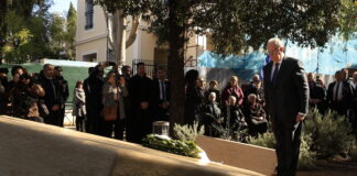 Κατάθεση στεφάνου από τον Πρόεδρο της Δημοκρατίας στο Μνημείο Ολοκαυτώματος