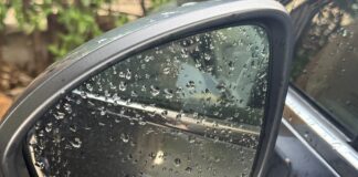 Κυριακή με νεφώσεις, βροχές και υψηλές για την εποχή Θερμοκρασίες