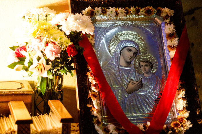 ÄÅÊÁÐÅÍÔÁÕÃÏÕÓÔÏÓ ÅÏÑÔÁÓÌÏÓ ÔÇÓ ÐÁÍÁÃÉÁÓ ÂÏÑÅÉÁ ÊÅÑÊÕÑÁ ×ÙÑÉÏ ÍÕÌÖÅÓ (ÊÏÍÔÁÑÉÍÇÓ ÃÉÙÑÃÏÓ EUROKINISSI)