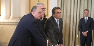 Ορκίστηκαν τα νέα μέλη της κυβέρνησης