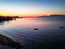 Ρόδα Κέρκυρας: Το ηλιοβασίλεμα που δεν θέλεις να τελειώσει.