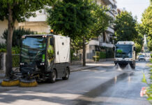 Χαλάνδρι: Πού θα γίνει οδοκαθαρισμός τη Δευτέρα 24 Αυγούστου Δημοτικά οχήματα οδοκαθαρισμού σε δενδροφυτεμένο δρόμο προαστίου